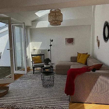 4 Beds 2 Baths Monte-Carlo