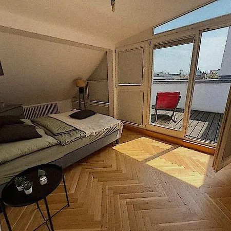 Hébergement de vacances 4 Beds 2 Baths Monte-Carlo